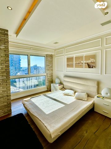 דירה, ניסים אלוני 17, צמרות איילון, פארק צמרת, תל אביב יפו