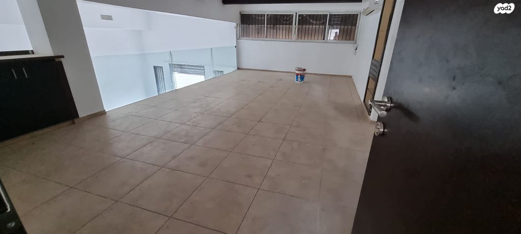 מבני תעשיה, ארווין שלזינגר 1, קרית חלוצים, אשדוד