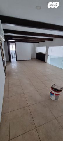 מבני תעשיה, ארווין שלזינגר 1, קרית חלוצים, אשדוד