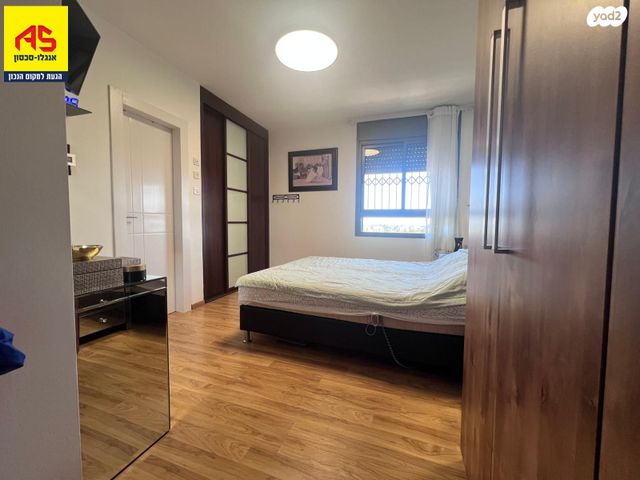 דירה, קרית השרון, נתניה