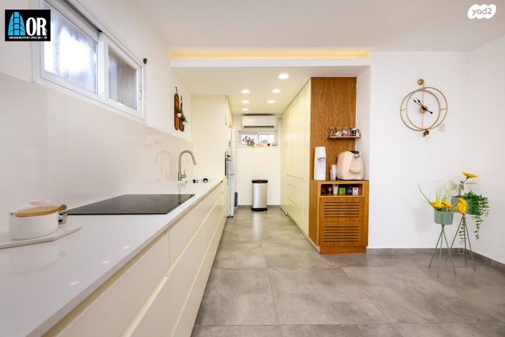 דירת גן, א. טווינה, נווה יהונתן, רמלה