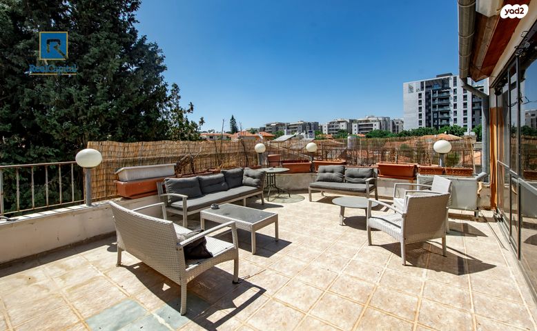 בית פרטי/ קוטג', בני ברית, הוד השרון