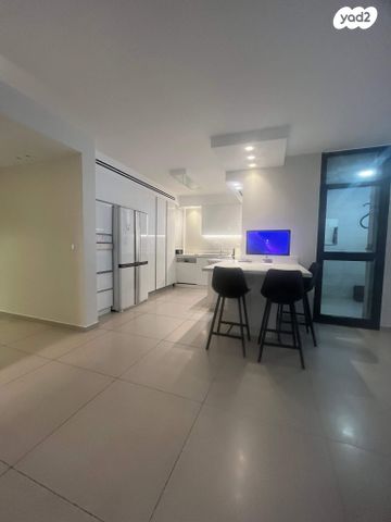 דירה, מקור חיים, ירושלים