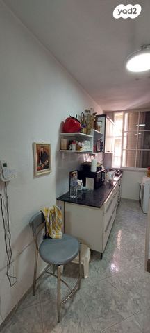 דירה, אנילביץ' 29, לב העיר, בת ים