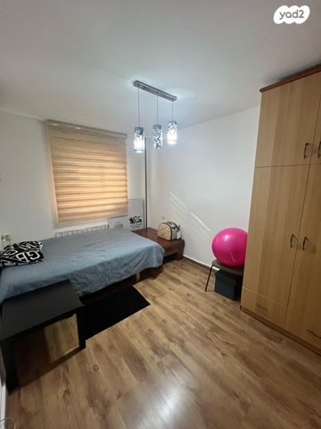 דירה, אקסודוס, ההעפלה, קרית גת