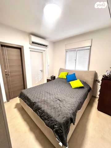 דירה, עין עקרבים, המעיינות, שחמון, רובע 8, אילת