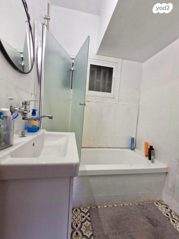 דירה, מנדלי מוכר ספרים 12, הצפון הישן - דרום, תל אביב יפו