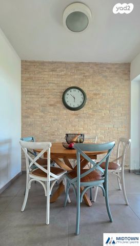 דופלקס, תור, כפר סבא הצעירה, כפר סבא