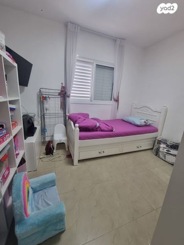 דירה, המצביאים 4, נאות יצחק, לוד