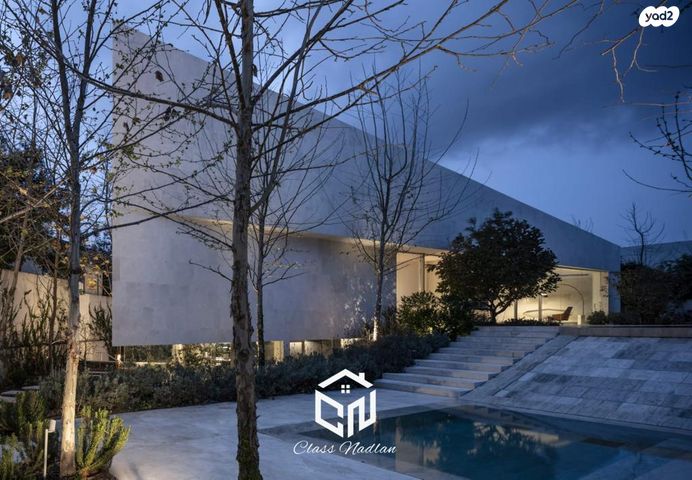 בית פרטי/ קוטג', סביון