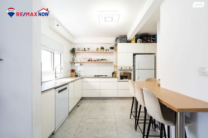 דירת גן, הכלנית 24, רובע ח', אשדוד