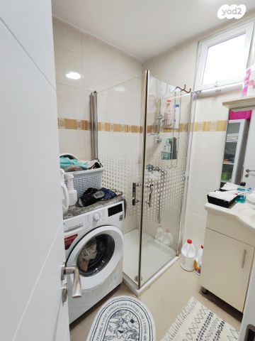 דירה, אבן עזרא, באר שבע