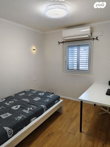 גג/ פנטהאוז, ליטאני, גני אביב, לוד