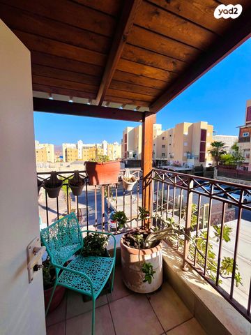 דירה, עין עקרבים, המעיינות, שחמון, רובע 8, אילת