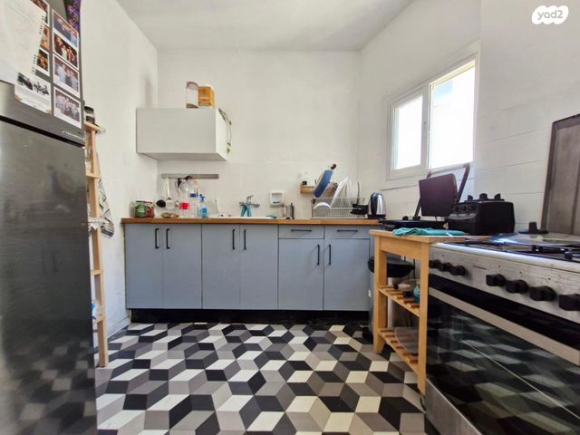 דירה, מנדלי מוכר ספרים 12, הצפון הישן - דרום, תל אביב יפו