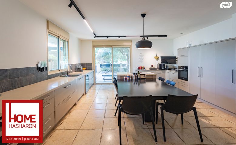 בית פרטי/ קוטג', הוד השרון