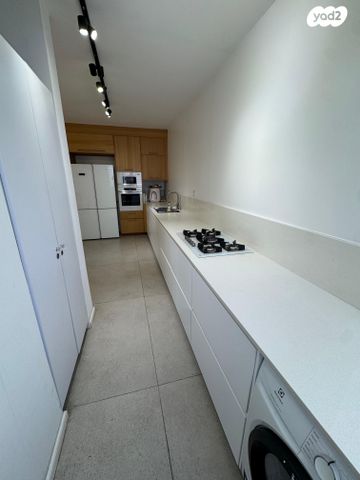 דירה, האלה, גני יער, לוד