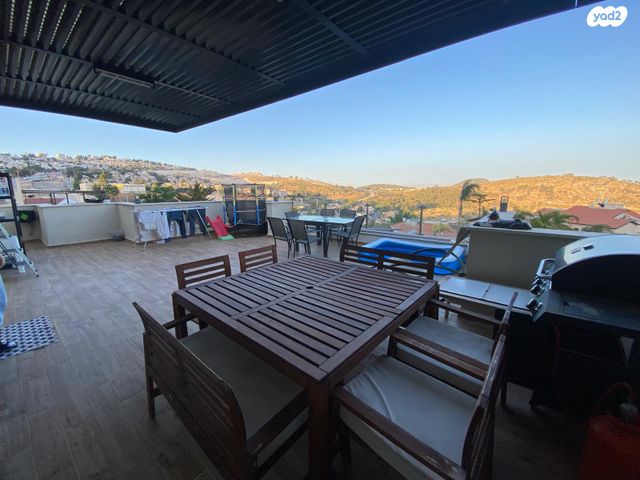 דירת גן, נצרת עילית / נוף הגליל