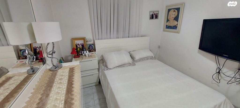 דירה, אנילביץ' 29, לב העיר, בת ים