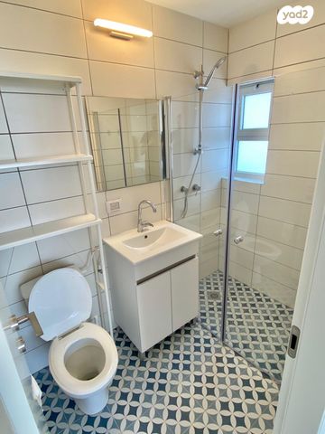 דירה, שכונת בן גוריון, מרכז העיר ג', רמת גן