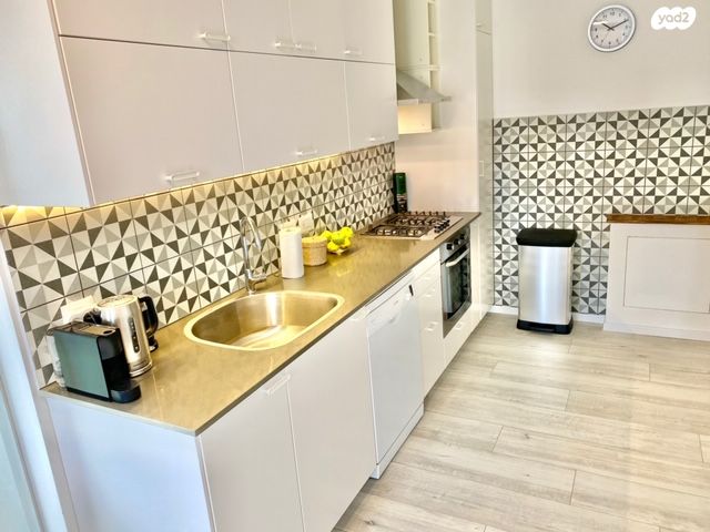 דירה, שכונת בן גוריון, מרכז העיר ג', רמת גן