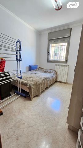 דירה, אברהם פררה 7, הולילנד, ירושלים