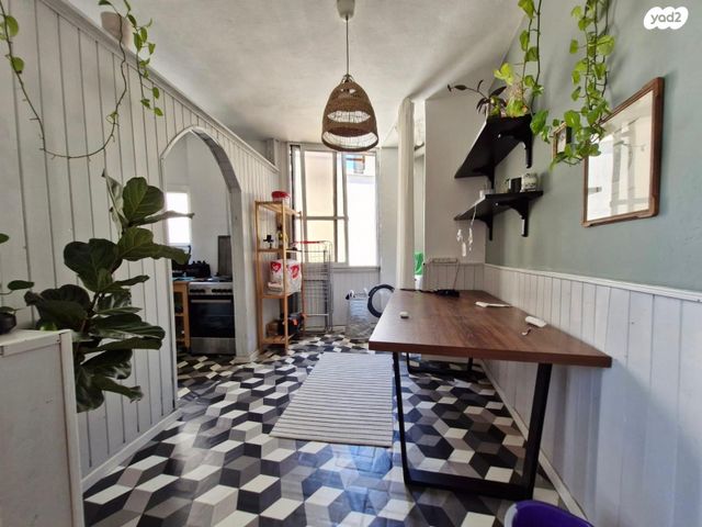 דירה, מנדלי מוכר ספרים 12, הצפון הישן - דרום, תל אביב יפו