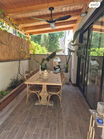 דירת גן, תרע"ד, שכונת הראשונים, רמת גן