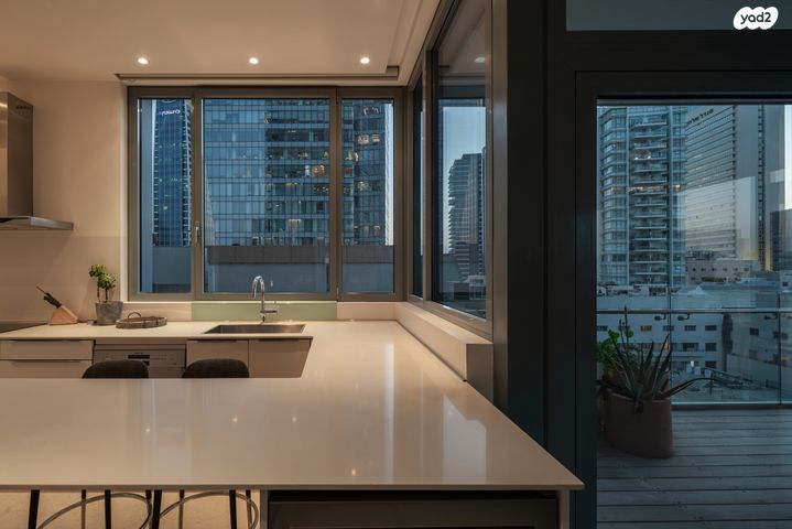 דירה, שדרות רוטשילד, תל אביב יפו