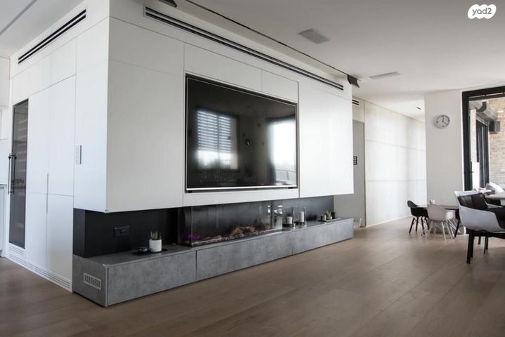 גג/ פנטהאוז, הגוש הגדול, רמת אביב החדשה, נופי ים, תל אביב יפו