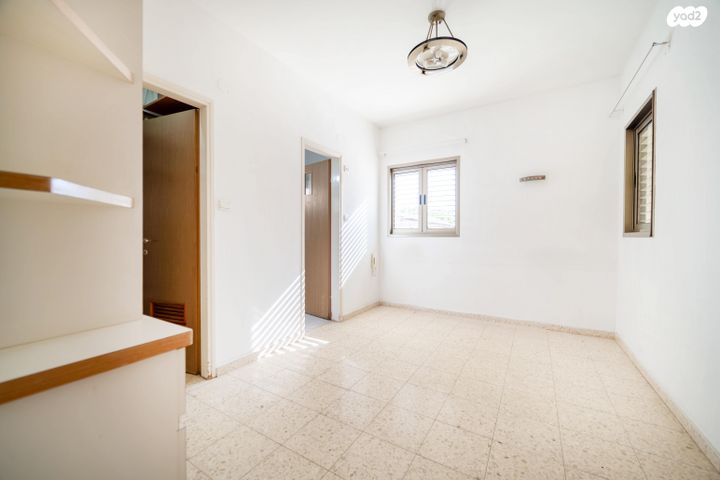 דירה, זאב ברנדה 5, המרכז השקט / מרכז העיר, פתח תקווה