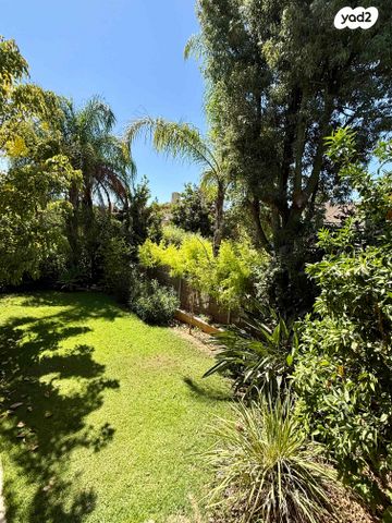 בית פרטי/ קוטג', פרדס חנה כרכור