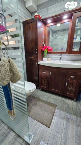 דירה, אברהם פררה 7, הולילנד, ירושלים