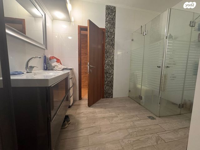 דירה, אחד העם, המרכז האזרחי, רמלה