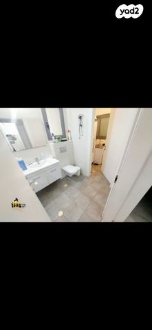 דירה, נתיבות