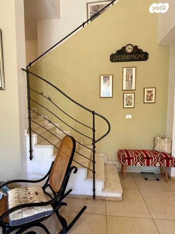 בית פרטי/ קוטג', פרדס חנה כרכור