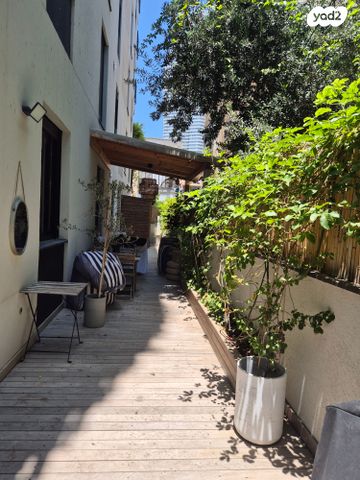 דירת גן, תרע"ד, שכונת הראשונים, רמת גן