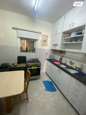 דירה, התיבונים, רחביה, ירושלים