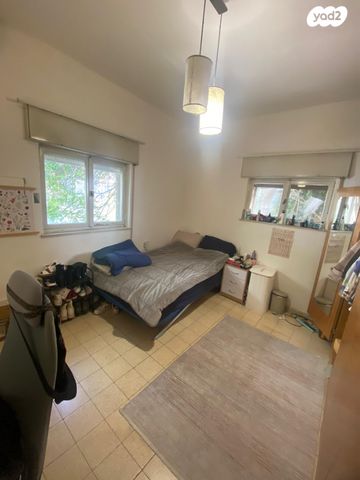 דירה, התיבונים, רחביה, ירושלים