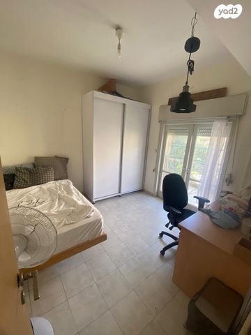 דירה, התיבונים, רחביה, ירושלים