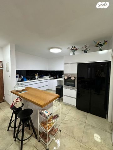 דירה, סרן דב 7, נווה זאב, נאות אילן, באר שבע