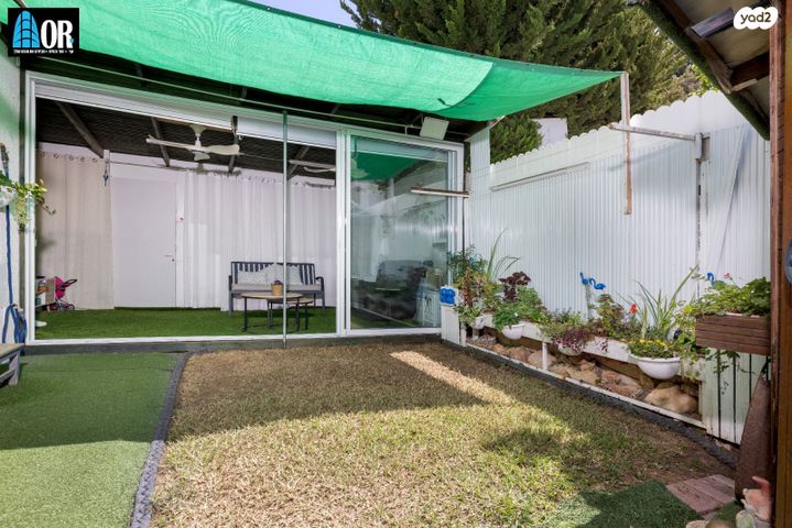 דירת גן, א. טווינה, נווה יהונתן, רמלה