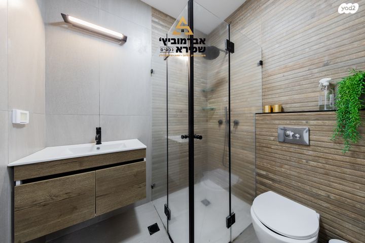 גג/ פנטהאוז, שניר 16, הפארק, חדרה