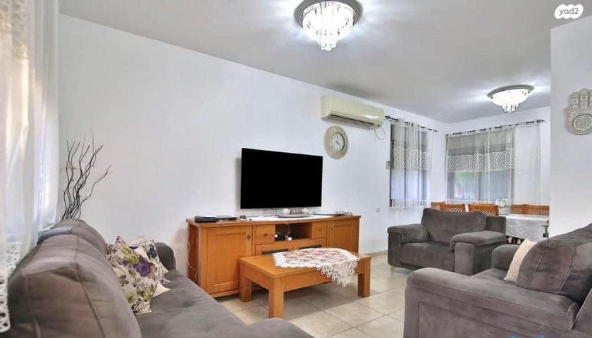 בית פרטי/ קוטג', קרית אתא