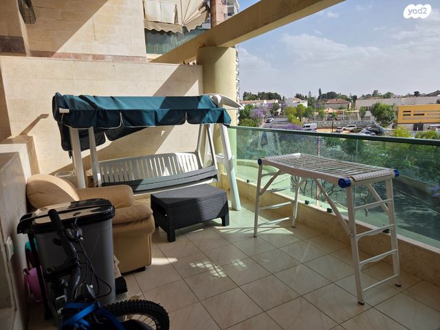 דירה, בנארי יצחק 8, רחובות החדשה, רחובות