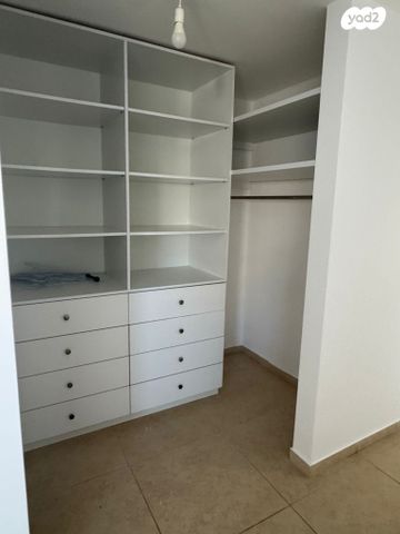 דירה, אהוד מנור 8, עיר ימים, נתניה