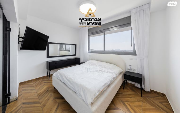 גג/ פנטהאוז, שניר 16, הפארק, חדרה