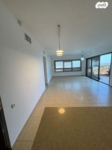 דירה, אהוד מנור 8, עיר ימים, נתניה