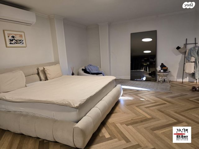 בית פרטי/ קוטג', גולן, רמת השרון