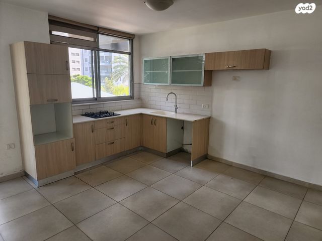 פרופ' אהרון צ'חנובר 